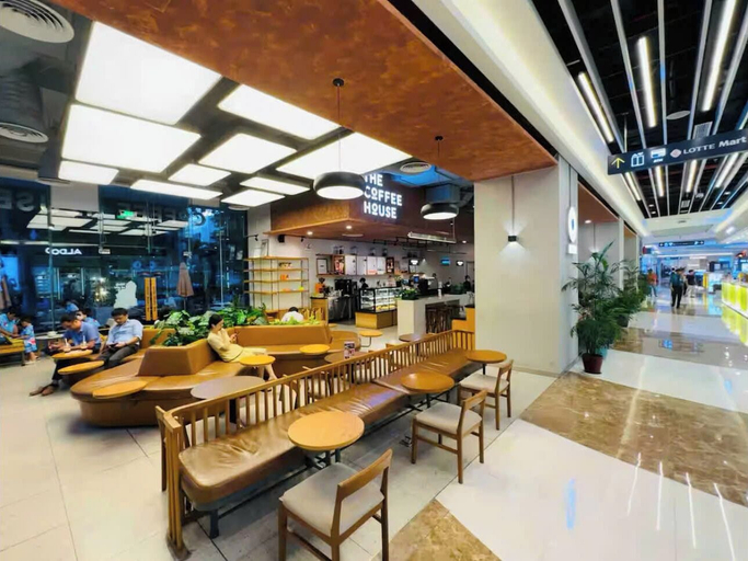 Food & Drinks 4, Goldcoast Premium Beachfront Apartment, Nha Trang