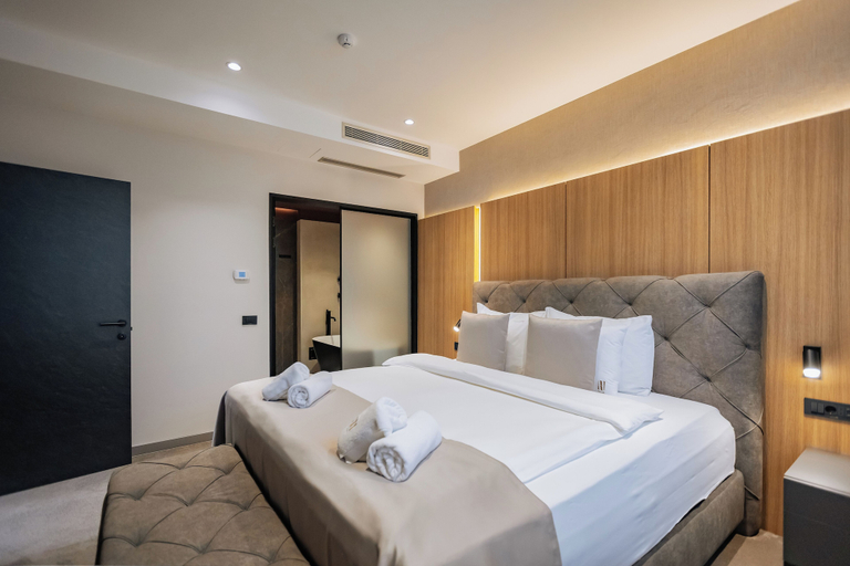 Bedroom 3, Hotel Helm, Niš