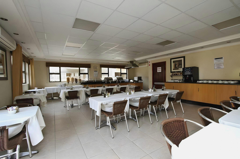 Food & Drinks 5, Europrime Hotels Airport, Ekurhuleni