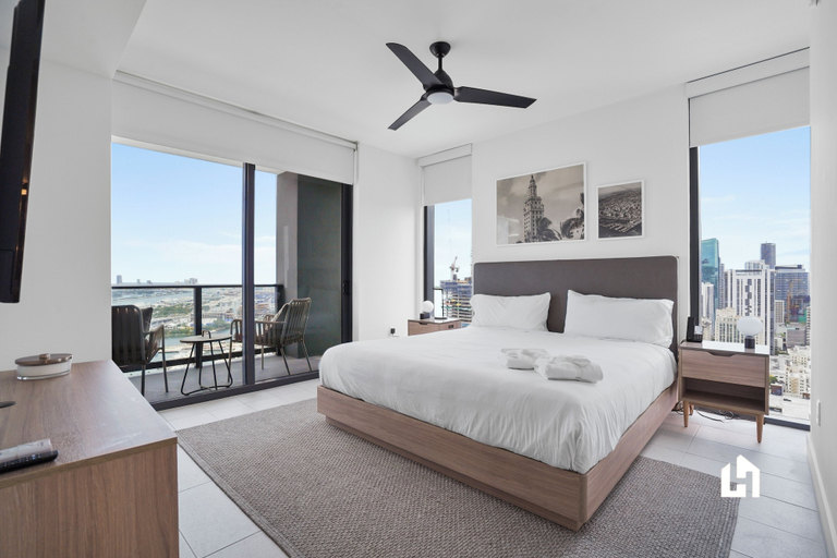 Bedroom 3, Stylish Apartments with Partial Ocean Views in Downtown, Miami-Dade