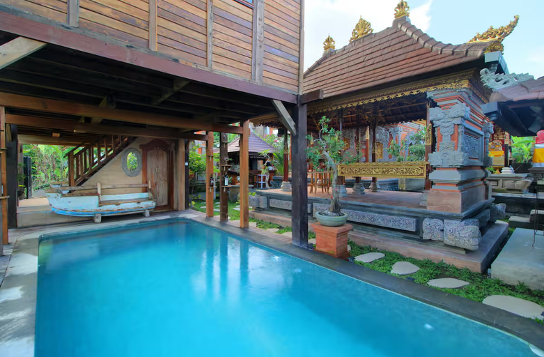 Others 2, Tri Datu Palace, Gianyar
