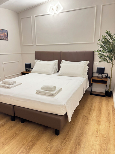 Bedroom 3, El Roy Garden Rooms, Florence