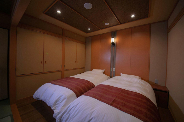 Bedroom 3, Biwako Hanakaido, Ōtsu