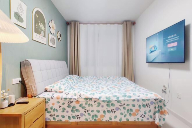 Bedroom 3, Youth Apartments (Bilberry Manor, Yichun), Yichun