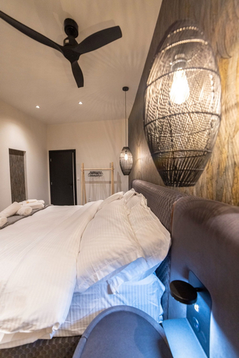 Room 5, Trikala Mall Suites !, Thessaly