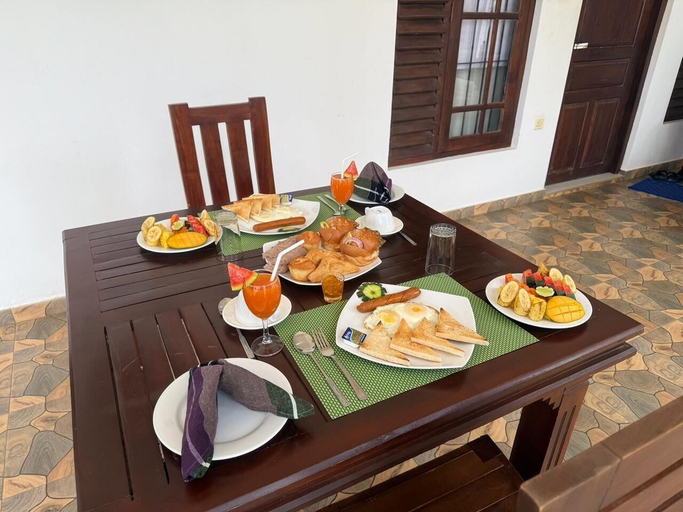 Others 5, River Shade Inn, Thissamaharama