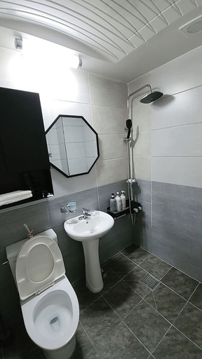 Bathroom 4, Incheon Airport ANN Guesthouse, Jung