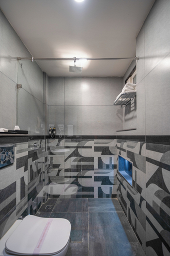 Bathroom 4, HOTEL TATHAGAT ASHOK, Nalanda