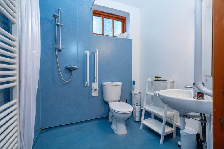 Bathroom 3, West View, Lincolnshire