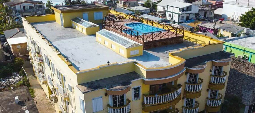Pool waterfall, Paradise Apartment and Single Room