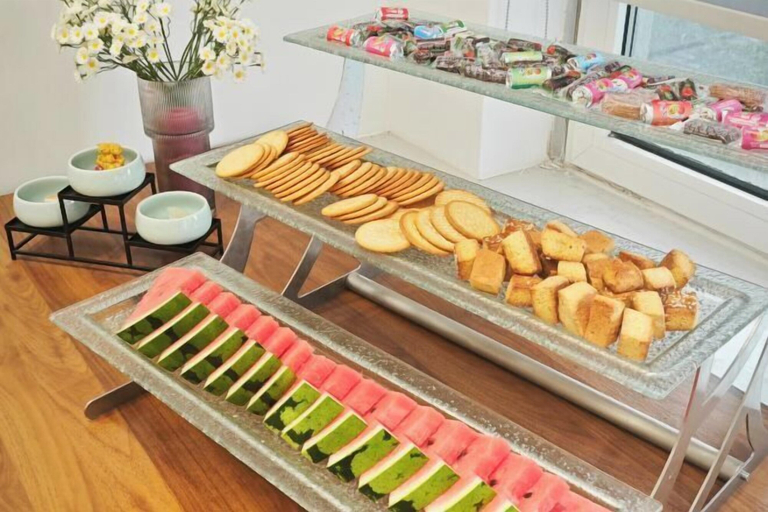 Food & Drinks 5, Dandong Dihao Business Hotel (Yalujiang Broken Bridge), Sinŭiju