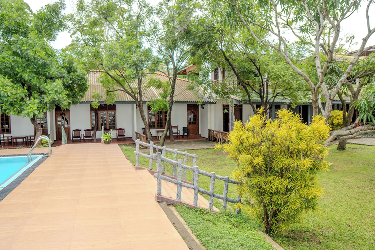 Exterior & Views 2, Flamingo Lake Resort, Thissamaharama
