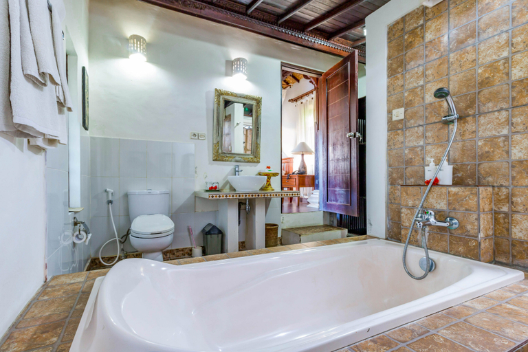 Bathroom 4, Villa Taman di Blayu by AGATA, Tabanan