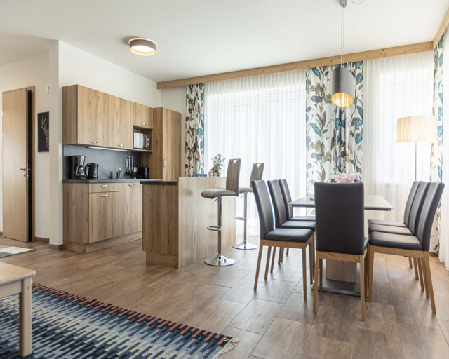 Others 1, Spacious Chalet With Sauna, Murau