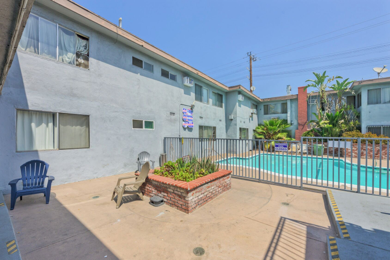 Pool 3, Studio Lodge Hotel, Los Angeles