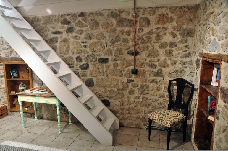 Room 4, Limni Stone Apartments, Central Greece