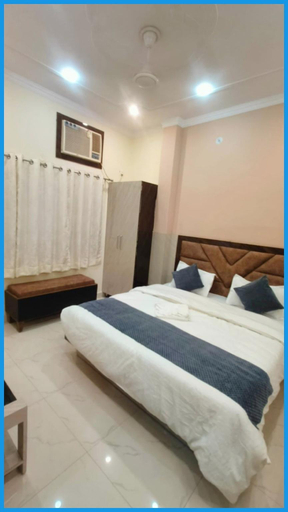 Bedroom 5, Goroomgo Prakash Residency Gadowalia Varanasi - Lift and Wifi Facility, Varanasi