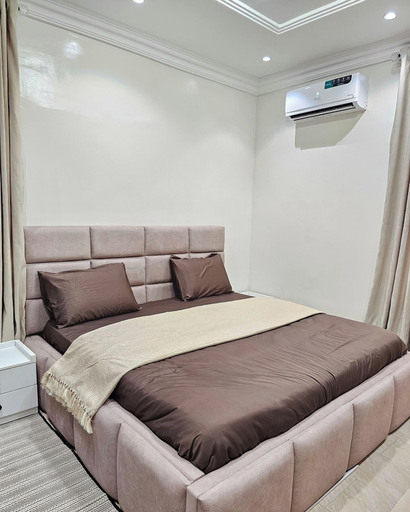 Room 2, 2 Streams Shortlet Apartment, Bwari