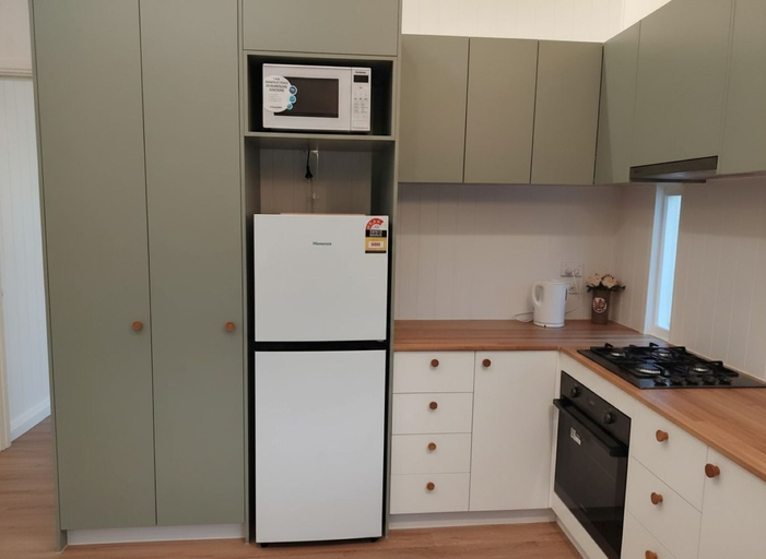 Private kitchen 3, The Glan Devon Tiny Retreat, Nanango