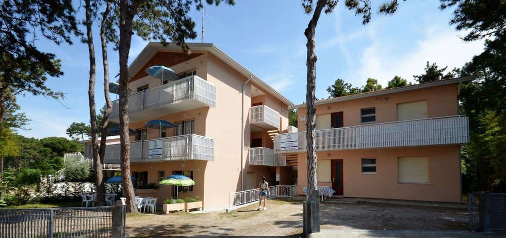 Others 3, Charming Holiday House Nestled in a Pinewood Setting, Udine
