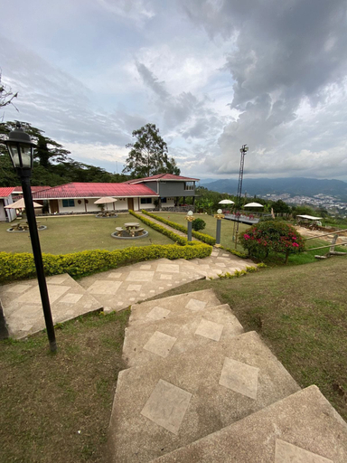 Restaurant 5, SKYGREEN ECOHOTEL, Dosquebradas