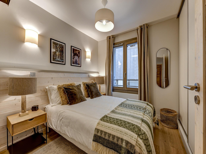 Bedroom 2, Bed Apartment, Mont Blanc View, Haute-Savoie