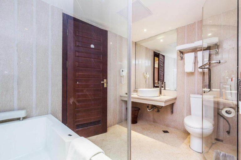 Bathroom 4, Foshan Xin Hu Hotel, Foshan
