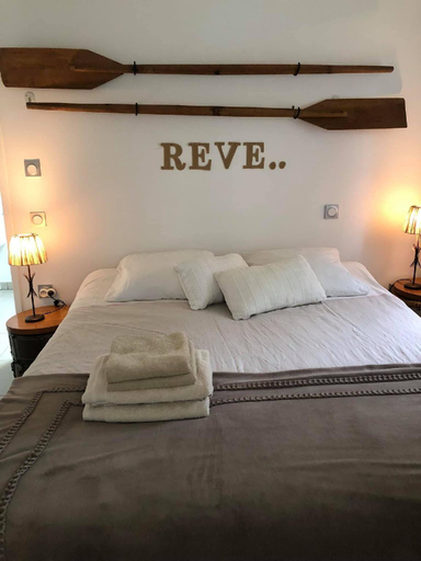 Bedroom 3, Ecluse de La Tindière, Loire-Atlantique