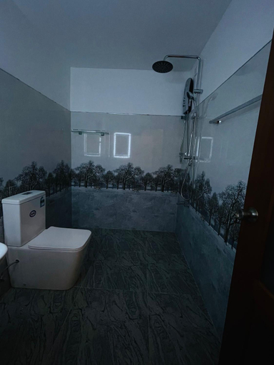 Bathroom 2, Shady Edge, Habaraduwa