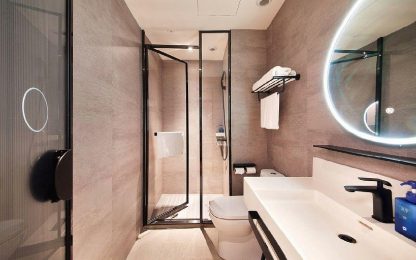 Bathroom 3, Hanting Hotel Shanghai Shangnan Metro Station, Shanghai