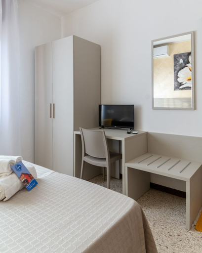 Bedroom 3, HOTEL LAURA, Venezia