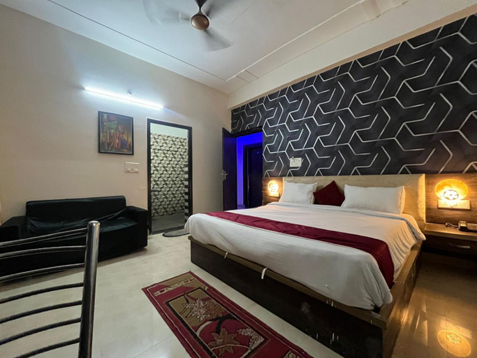 Bedroom 3, Hotel P.S. Villa, Agra