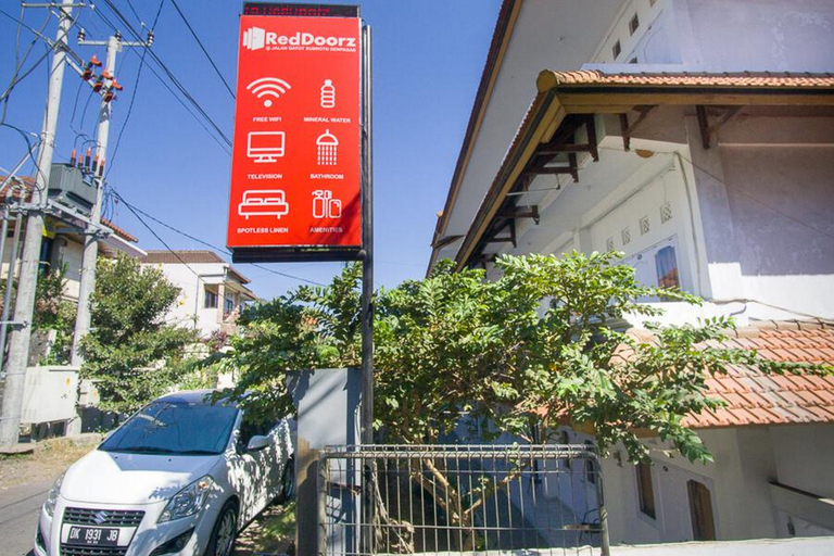 Exterior & Views 2, RedDoorz @ Jalan Gatot Subroto Denpasar, Denpasar