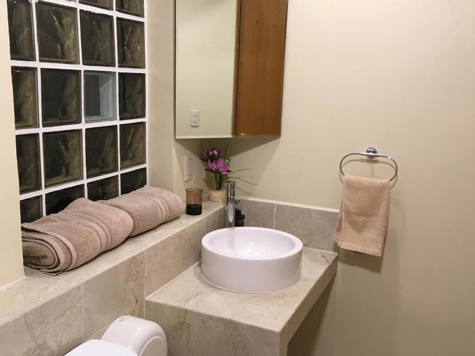 Bathroom, Casa Cielo, Valle de Bravo