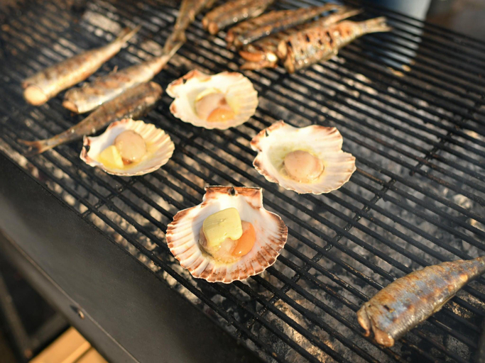 Food & Drinks, Port-Blanc Beach Cottage in Plougasnou, Finistère