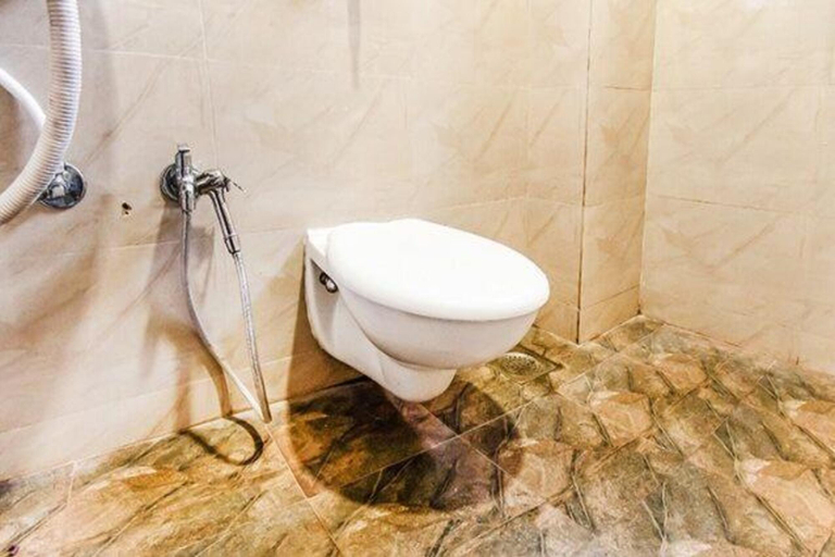 Bathroom 4, Hotel Pratiksha, Ahmadabad