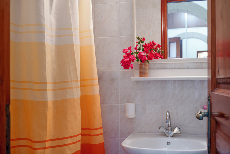 Bathroom 4, Irene Studios Patmos, South Aegean