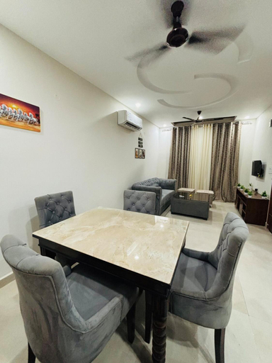 5, Stay Royal BNB - Luxury Villa, Sahibzada Ajit Singh Nagar