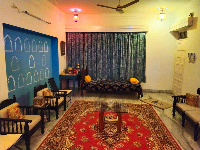 Public Area 2, Friends & Family Home Stay, Udaipur