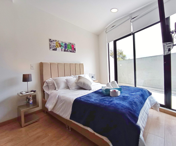Room 5, San Felipe, Santafé de Bogotá