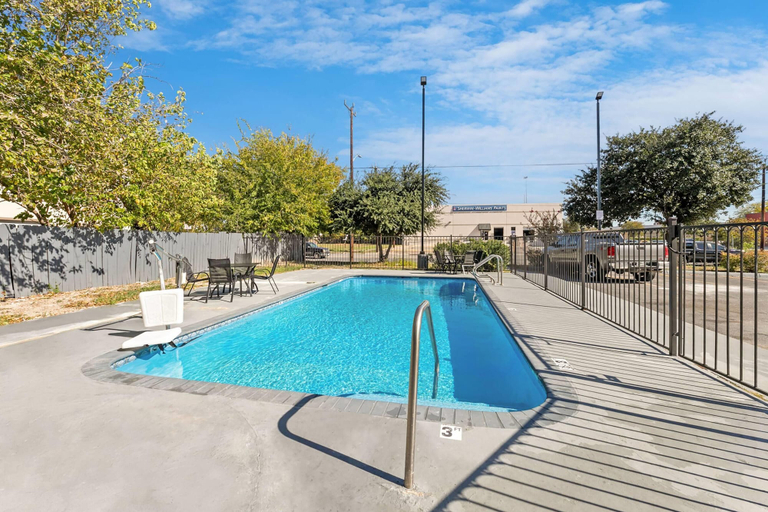 Pool 5, Baymont by Wyndham San Antonio Downtown, Bexar