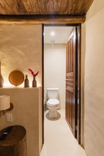 Bathroom 4, Momento Itamambuca, Ubatuba