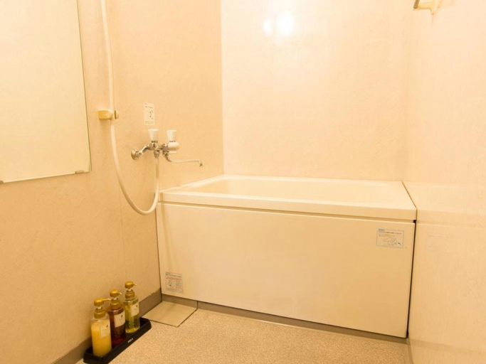 Bathroom 4, Moriyama Art Hotel, Moriyama