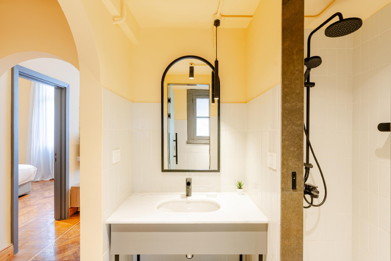 Bathroom 4, grey l studio apartments Downtown Alexandria Menasce House, Alexandria