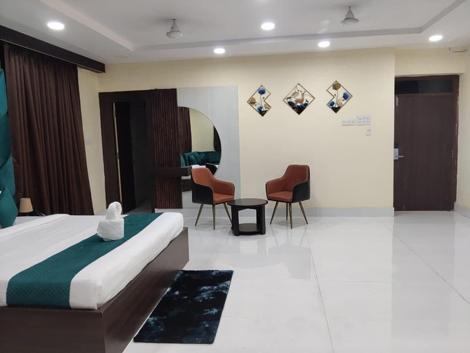 Living area 2, The Pride Gitbitan, Barddhaman