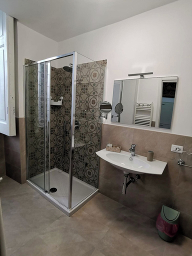 Bathroom 3, Dopica Suite LT di C. Marotta, Napoli