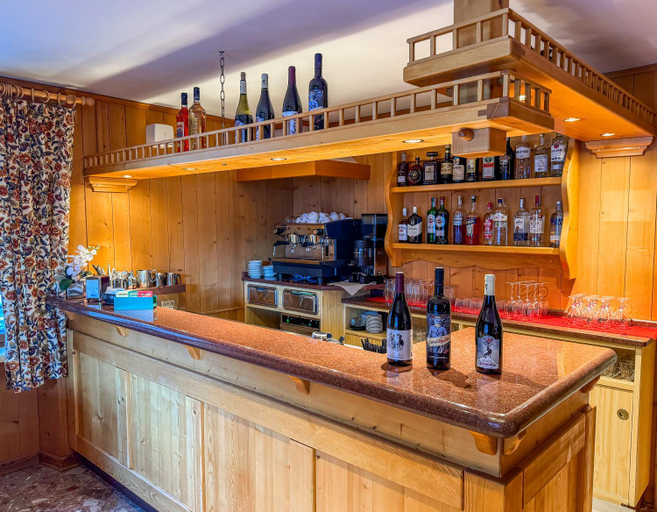 Food & Drinks 4, Lysjoch, Aosta