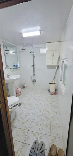 Bathroom, Andong Mokjae Traditional House, Andong