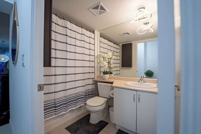 Bathroom 5, Guestilo Residence - Fort York, Toronto