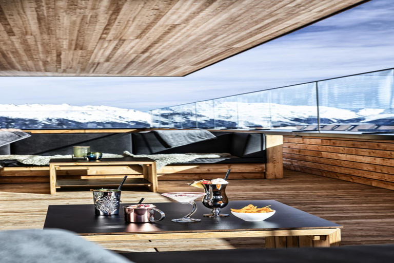 Food & Drinks 4, Apartment in Kaltenbach with Ski-InSki-Out, Schwaz